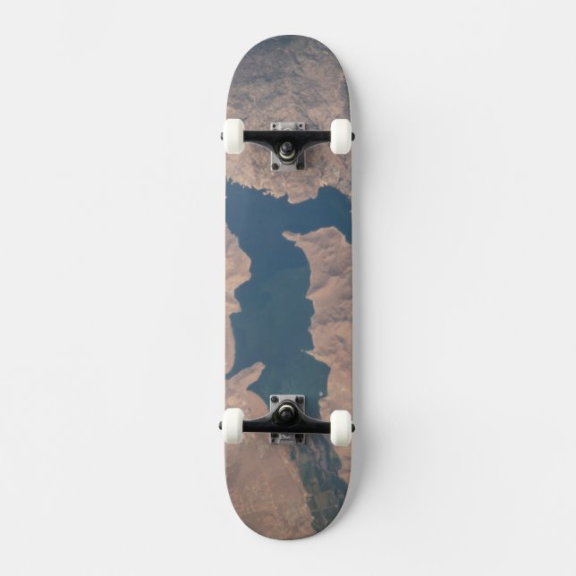 July 4, 2019 - Lake Isabella In California. Skateboard (Front)