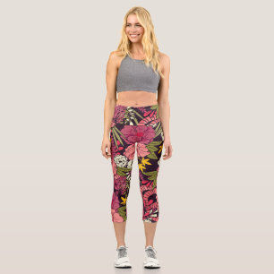Jungle snakes, tropical flowers, vintage pattern. capri leggings