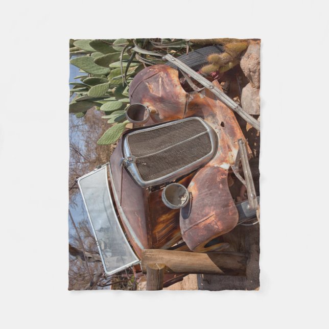 Junk car fleece blanket (Front)