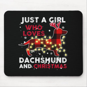 Just A Girl Who Loves Dachshund And Christmas Mouse Mat