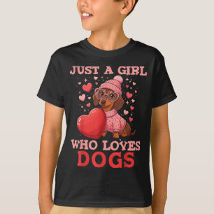 Just A Girl Who Loves Dogs Cute Dachshund Pet Anim T-Shirt