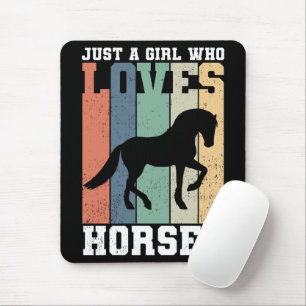 Just a girl who loves Horses   Retro Vintage Horse Mouse Mat