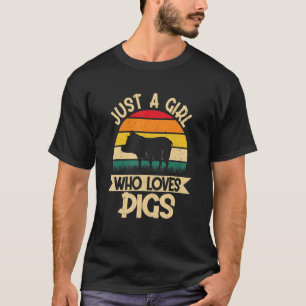 Just a Girl who loves Pigs Harvest Farming Barn Ca T-Shirt