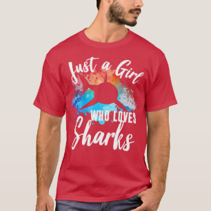 JUST A GIRL WHO LOVES SHARKS Vintage Great White S T-Shirt
