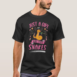 Just a girl who loves Snake Rattlesnake Snake Prem T-Shirt