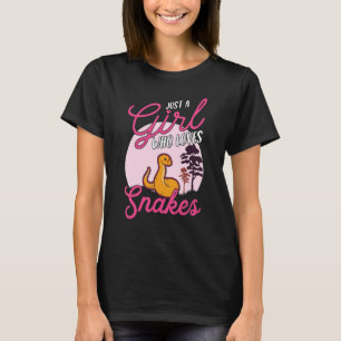 Just a girl who loves Snake Rattlesnake Snake T-Shirt