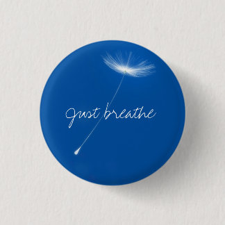 Just breathe - Dandelions floating 3 Cm Round Badge