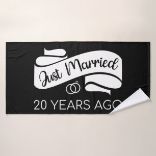 Just Married 20 Years Ago V Bath Towel Set