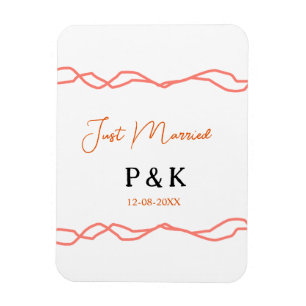 Just married add couple name date red vintagborder magnet