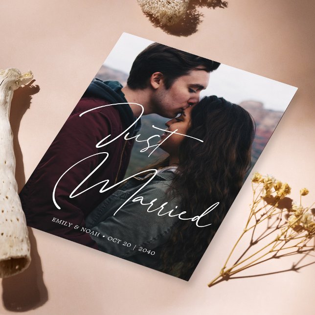 Just Married Elegant Hand Lettering Wedding Photo Announcement (Just Married Elegant Hand Lettering Wedding Photo Announcement)