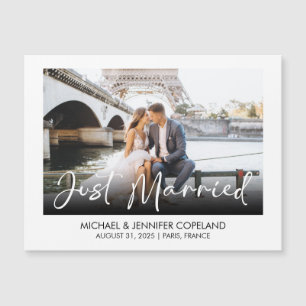 Just Married   Elegant Wedding Photograph