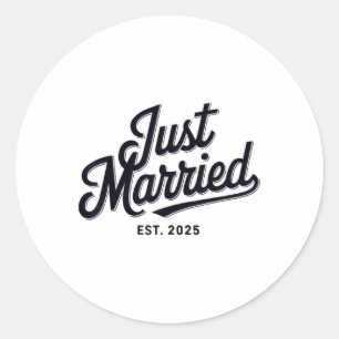 Just Married Est 2025 Wedding Wife Mr And Mrs Brid Classic Round Sticker