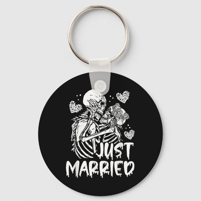Just Married Halloween Skeleton Bride And Groom We Key Ring (Front)