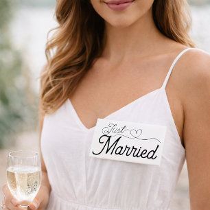 Just Married Heart Name Tag