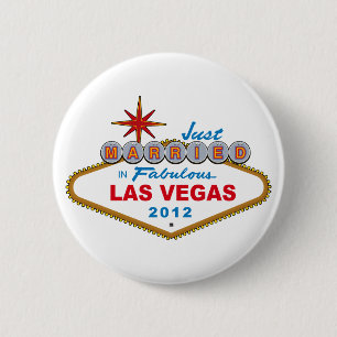 Just Married In Fabulous Las Vegas 2012 Vegas Sign 6 Cm Round Badge