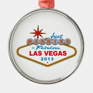 Just Married In Fabulous Las Vegas 2013 (Sign) Metal Tree Decoration