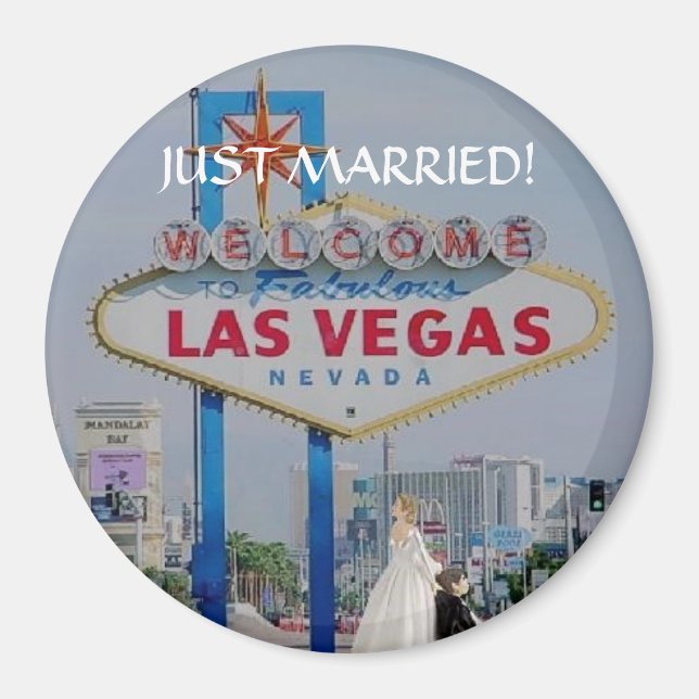 JUST MARRIED! In Fabulous Las Vegas Button Magnet (Front)