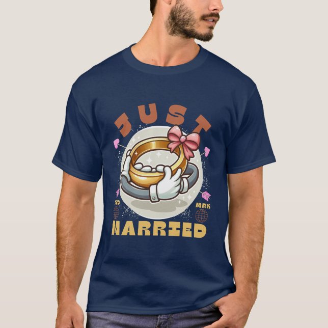 Just married (marriage) T-Shirt (Front)