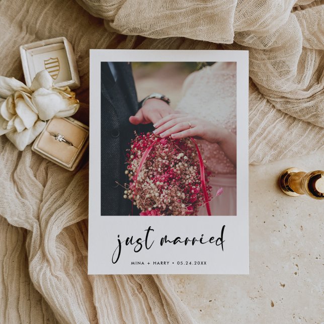 Just married Modern trendy wedding photo card (Creator Uploaded)