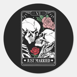 Just Married Tarot Card Halloween Skeleton Couple  Classic Round Sticker