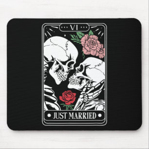Just Married Tarot Card Halloween Skeleton Couple Mouse Mat