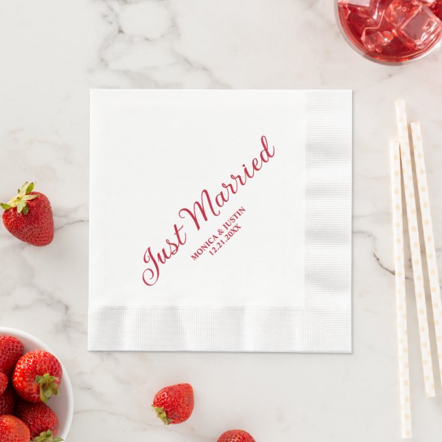 Just Married Wedding Reception Cocktail Napkin (Insitu)