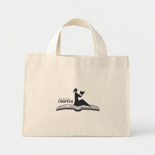 Just one more Chapter open book - Female Reading Mini Tote Bag