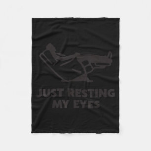 Just Resting My Eyes, Funny Recliner, Funny Dad Fa Fleece Blanket