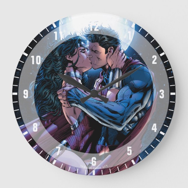 Justice League #12 Wonder Woman & Superman Kiss Large Clock (Front)