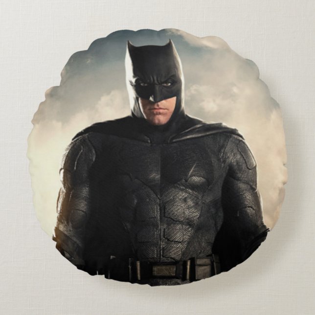 Justice League | Batman On Battlefield Round Cushion (Front)
