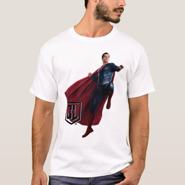 Justice League | Superman On Battlefield T-Shirt (Front)