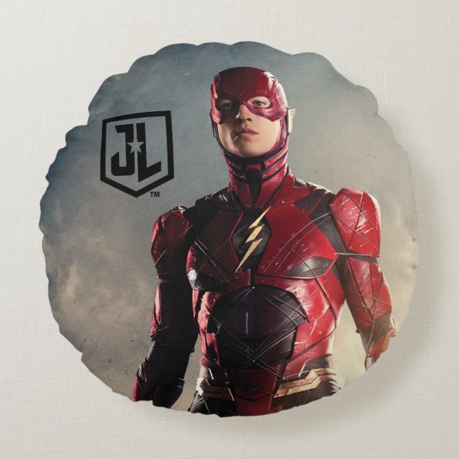 Justice League | The Flash On Battlefield Round Cushion (Front)