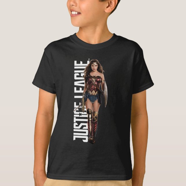 Justice League | Wonder Woman On Battlefield T-Shirt (Front)