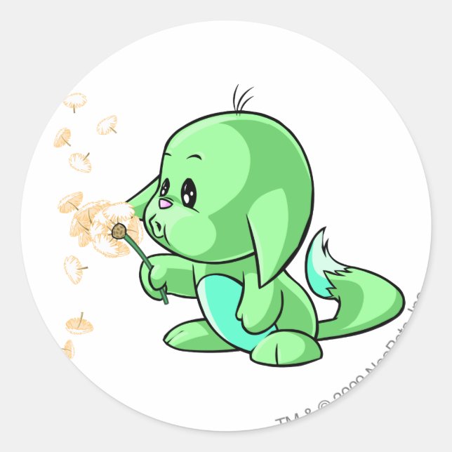 Kacheek Green Classic Round Sticker (Front)