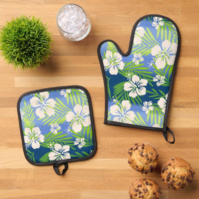 Kalani Tie Dye Blend Tropical Hibiscus Blue Oven Mitt & Pot Holder Set (Top Down)