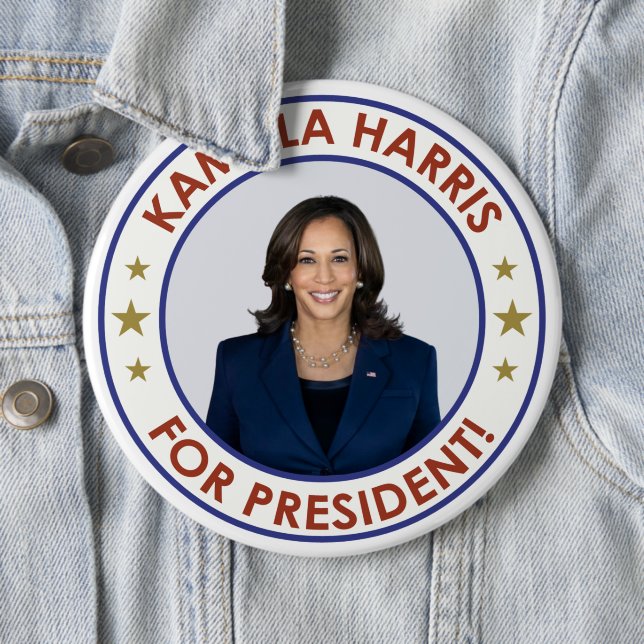 KAMALA HARRIS FOR PRESIDENT! 6 CM ROUND BADGE (In Situ)