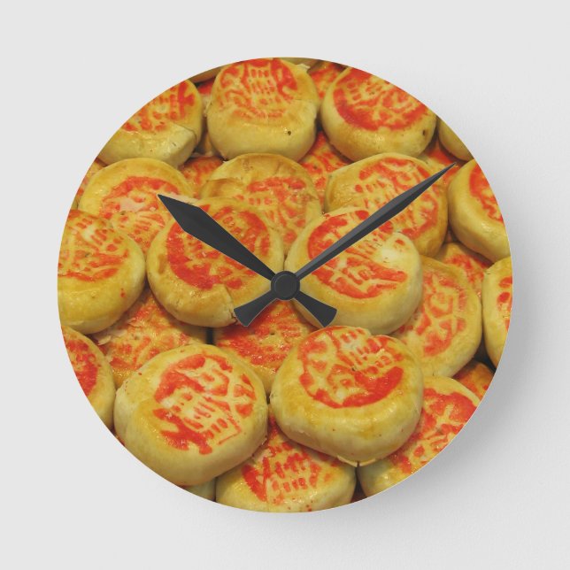 Kanom Pia ขนมเปี๊ยะ ~ Asian Sweets Desserts Food Round Clock (Front)