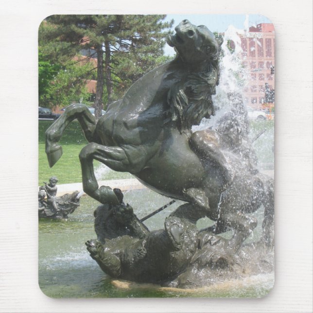 Kansas City Fountain Mouse Mat (Front)