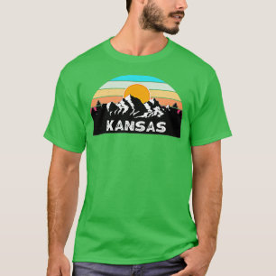 Kansas Retro Vintage Sunset Mountain Kansas lovers T-Shirt