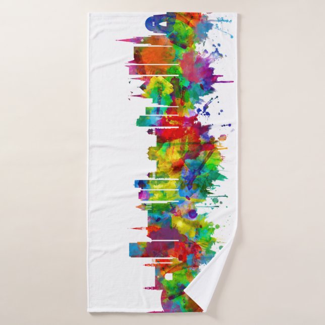 Karachi Skyline Pakistan Bath Towel (Bath Towel)