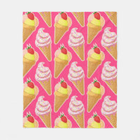 Kawaii pink pattern with strawberry ice cream 