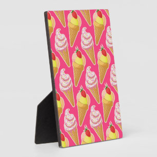 Kawaii pink pattern with strawberry ice cream plaque