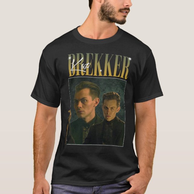 Kaz Brekker Shadow and Bone Six of Crows 90&x27;s  T-Shirt (Front)
