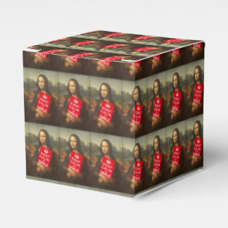 Keep Calm And Smile Favour Box