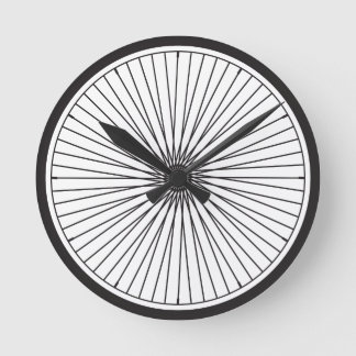 Keep on rolling... Bike wheel clock