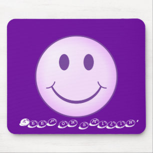 Keep on smilin' mouse mat