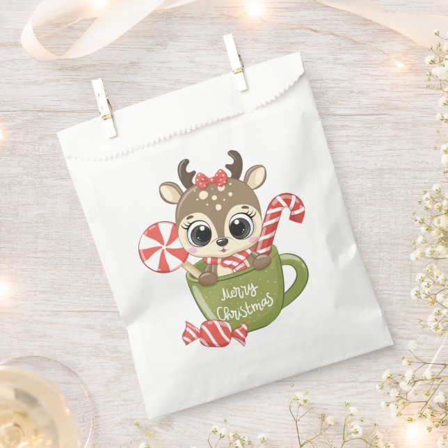 Keep or design your own -White Favour Bags (Clipped)