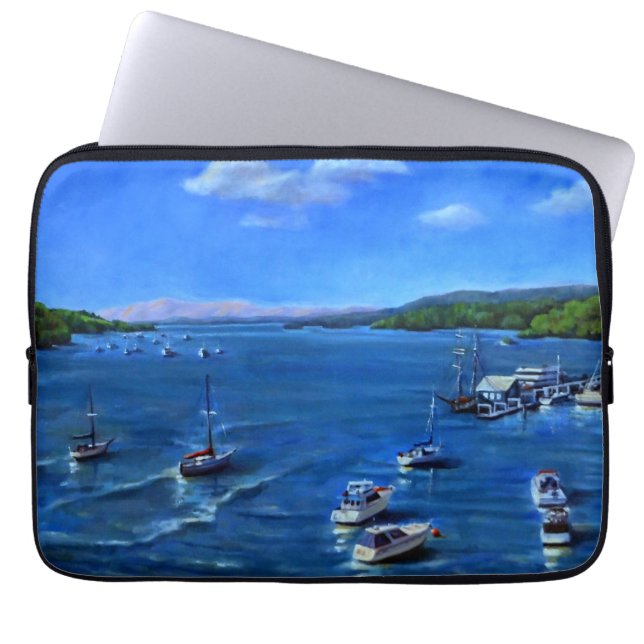 Keep your computer cosy in a original art from NZ Laptop Sleeve (Front)