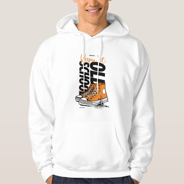 Keepin’ It Old School Hoodie – Retro 90s Streetwea (Front)