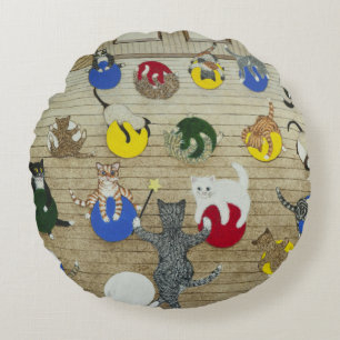 Keeping fit round cushion